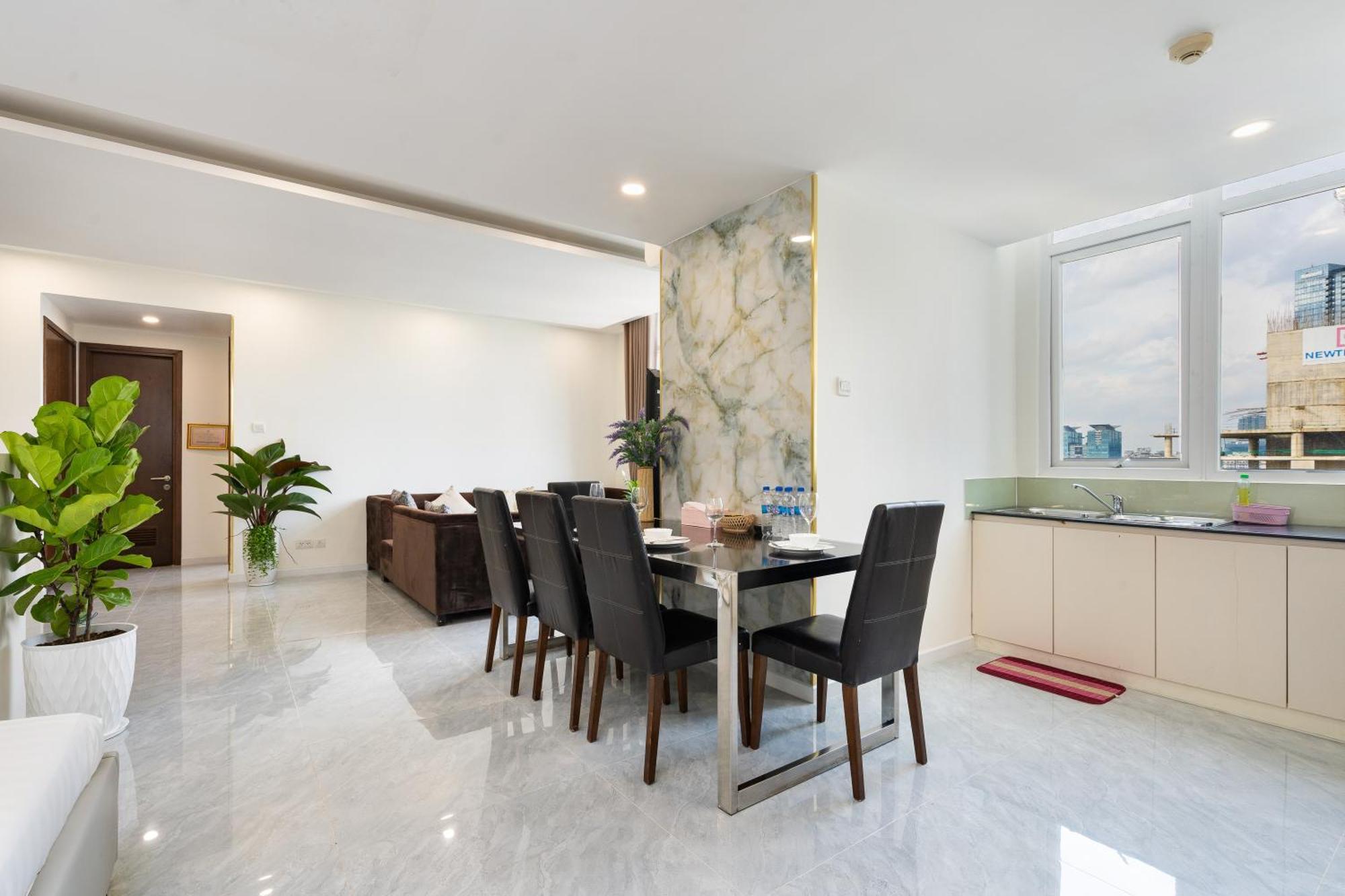 Justay The One Saigon 5* TP. Hồ Chí Minh