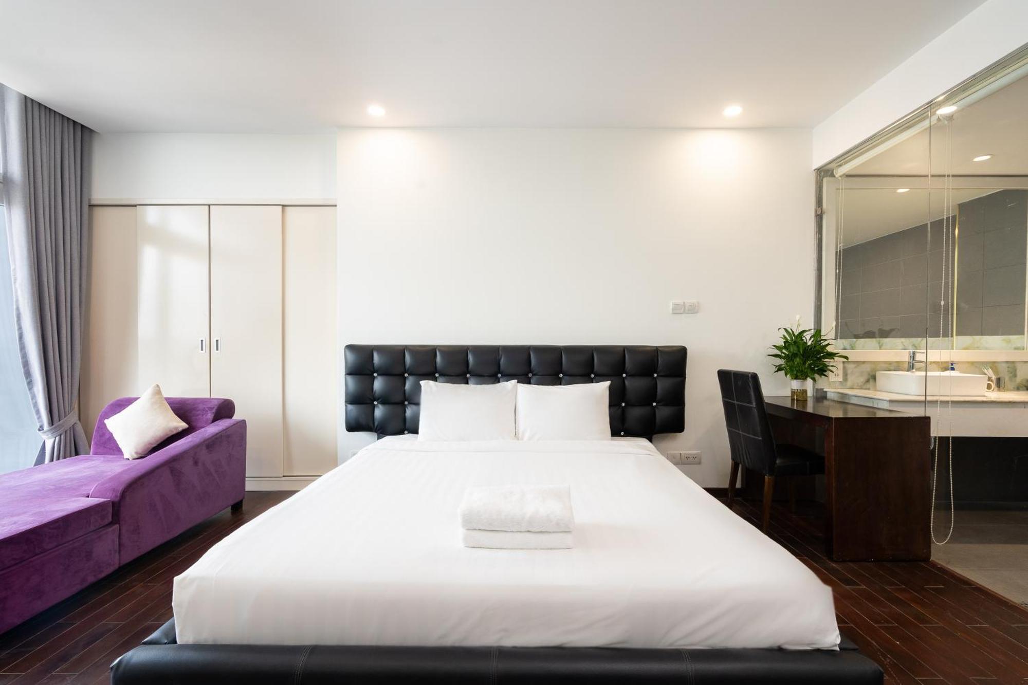 Khách sạn Justay The One Saigon 5*